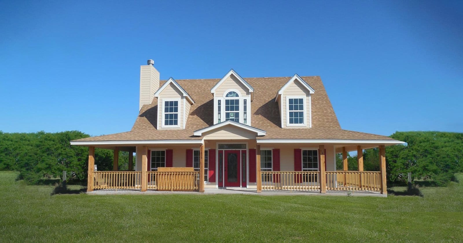 Dallas custom home elevation - 3 Bed / 2.5 Bath / 1,921 Sq Ft